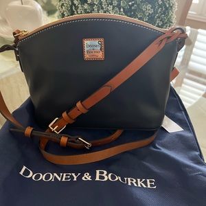 New Dooney and Bourke Penny Cross Body, Navy Leather
